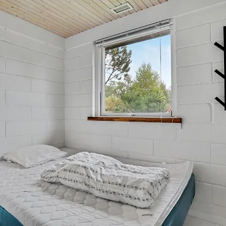 In Holbk With 2 Bedrooms And Wifi